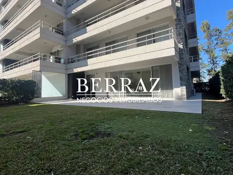 Excelente departamento alquiler anual amoblado 4 ambientes en Bouquet de 208 m2