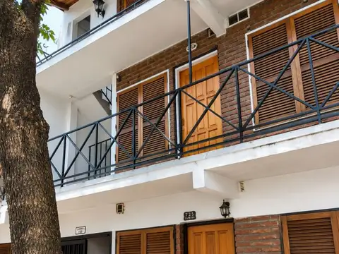 OPORTUNIDAD VENTA 2 AMBIENTES VILLA LUZURIAGA CENTRO !