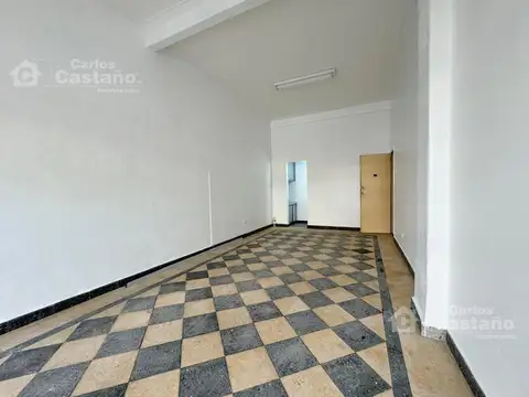 Local en Venta 30 años