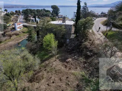 Terreno en venta en Barrio Costa Azul con salida a dos calles / PLA7316733 / 