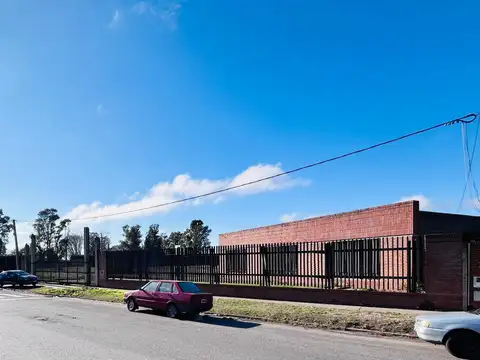 Av. Presidente Perón 6817