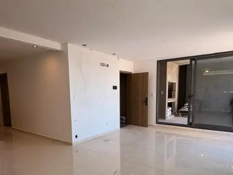 Departamento 4 ambientes con 3 baños