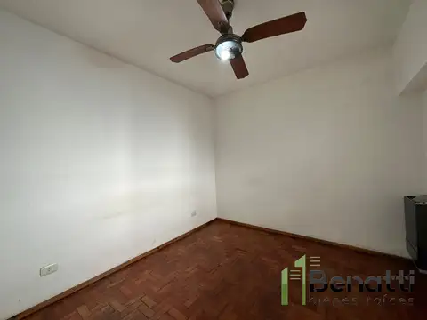 Casa en alquiler 3 amb con cochera y patio con lavadero.