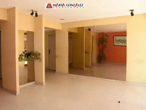 Departamento en Alquiler en Ramos Mejía, $ 400.000