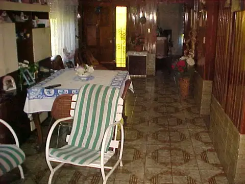 Av 3 De Febrero 3200
