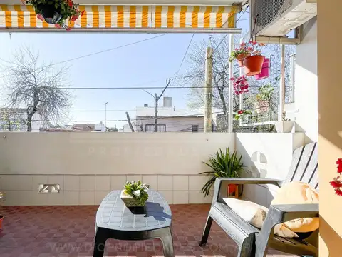 Depto Tipo Casa 3 ambientes con 1 baño