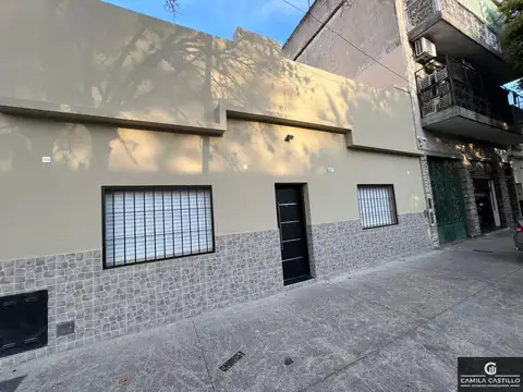 Casa  a estrenar, moderna, luminosa 3 ambientes, sum y terraza Parque Avellaneda
