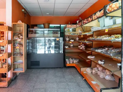 Local en Venta 42 años