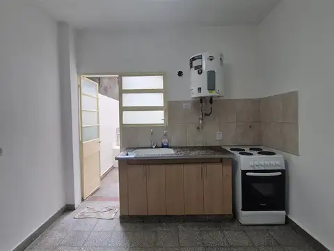 Depto Tipo Casa en Alquiler de 2 ambientes