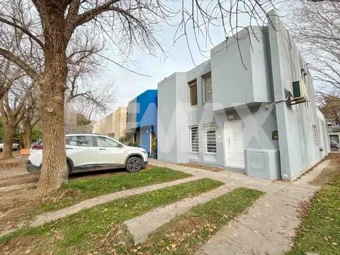 VENTA DUPLEX  3 DORMITORIOS - CIPOLLETTI