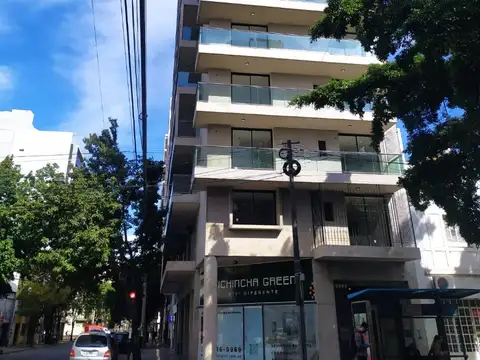 San Lorenzo 2800, Piso 02