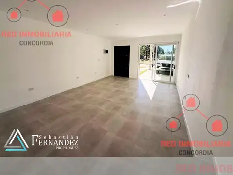 Casa 4 ambientes con 2 baños