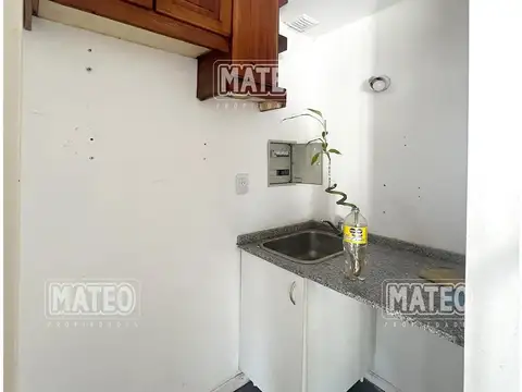 Local en Alquiler con 6 metros de Frente Comercial