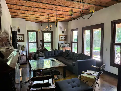 Casa en Venta de 5 dormitorios