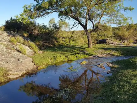 La Falda Club de Campo Tres Arroyos  lte 7 Mza AF