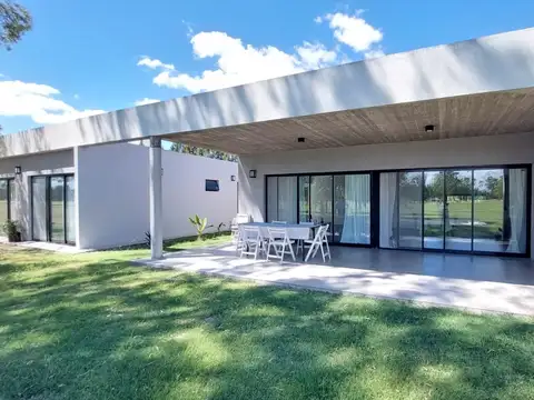 VENTA CASA 4 AMBIENTES LA VICTORIA POLO CLUB