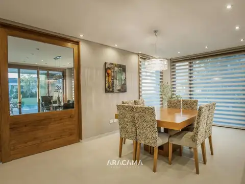 Casa en Venta de 6 dormitorios