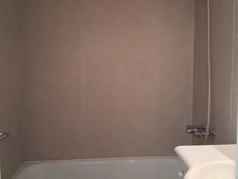 Hermoso departamento/ oficina en alquiler Concord pilar 100