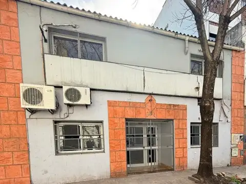EXCELENTE EDIFICIO MULTIPROPÓSITO EN CABALLITO