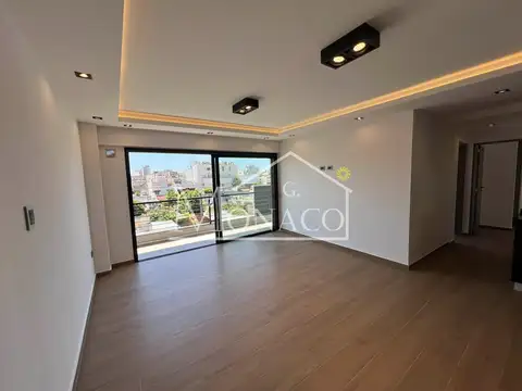 Depto 3 Amb con Balcon, cochera y terraza propia