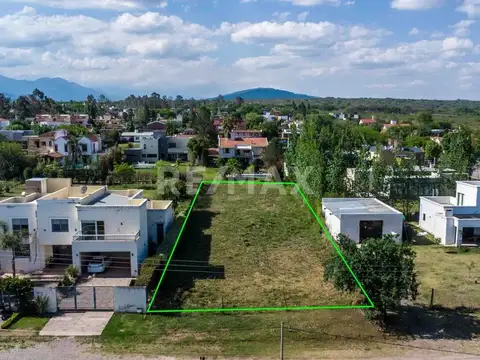 La Almudena. RP 28. Mza 937 A. Lote 100