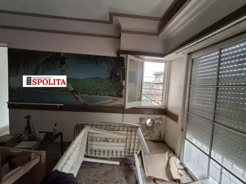 Local en Venta 68 años