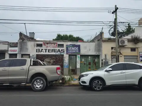 TERRENO EN VENTA SOBRE AV. LA PLATA - SANTOS LUGARES