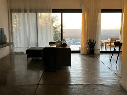 VENTA DE CASA 2 DORM EN TERRAZAS DE LA ESTANZUELA