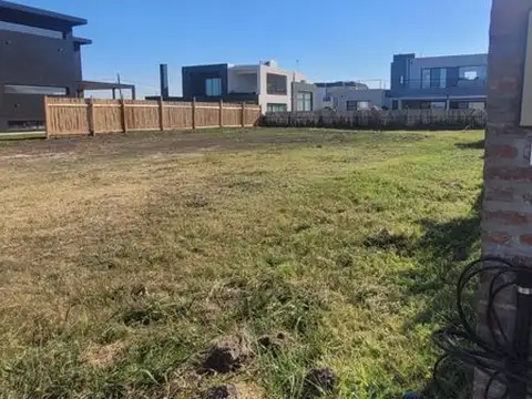 Terreno en Venta en Lagos De Canning, USD 65.000