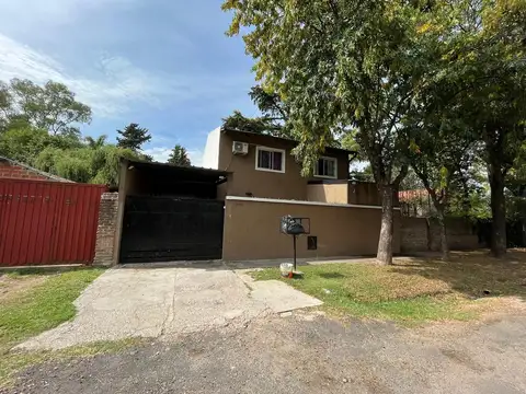 Casa en Parque Leloir