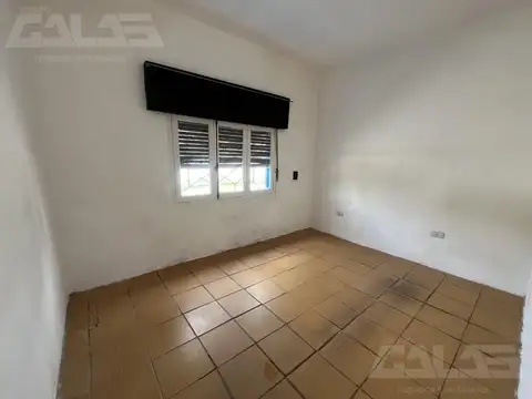 Casa en Alquiler al Oeste