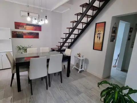 Depto Tipo Casa en Venta de 3 dormitorios