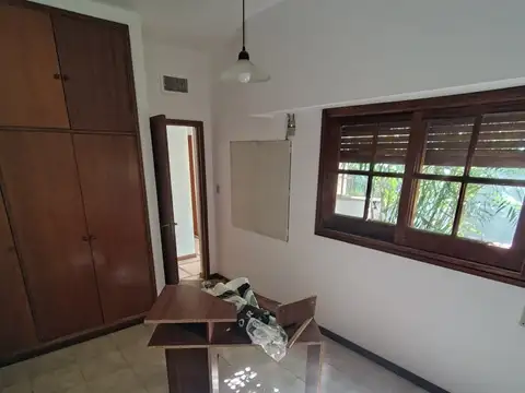 Casa en Alquiler en Alberdi, $ 2.500.000