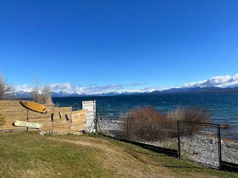 Casa en Alquiler con 1 cochera