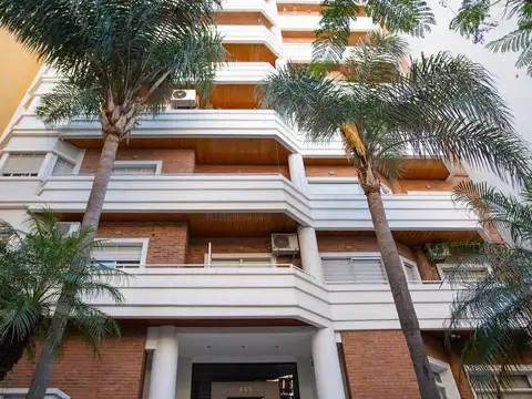 Venta de Departamento 4 ambientes con cochera y amenities en Ramos Mejia.