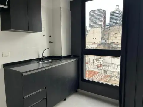 Avenida Córdoba e/ Florida y Maipú