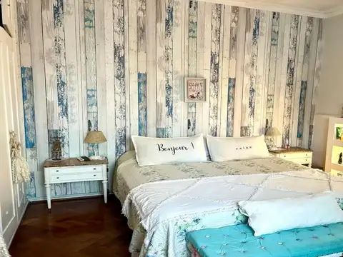 Depto Tipo Casa 4 ambientes con 3 baños