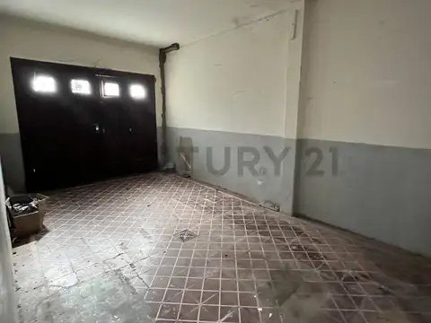 VENTA DE CASA - CALLE 3 ESQUINA 54 - PATRIMONIO HISTORICO