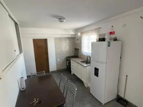 Depto Tipo Casa en Alquiler de 2 ambientes