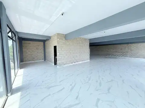 Local en Alquiler en Ituzaingo, $ 2.200.000