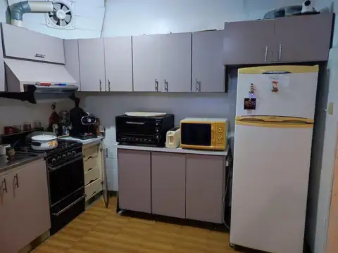 Depto Tipo Casa 3 ambientes con 1 baño