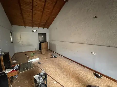 Oficina en Alquiler en Ramos Mejia, $ 1.200.000