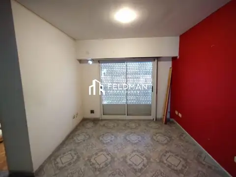 Oficina en Alquiler en Moron, $ 350.000
