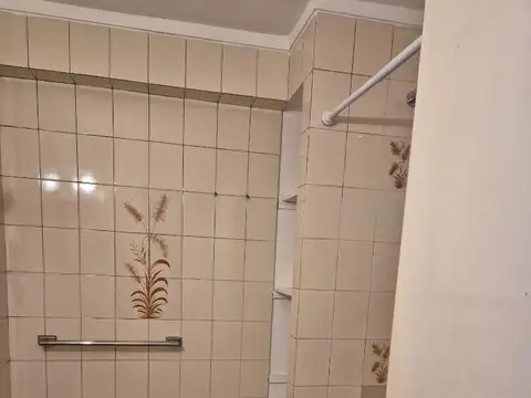 Amplio 2 ambientes con patio -49m²Tot Villa Urquiza