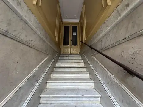 Depto Tipo Casa en Alquiler de 7 ambientes