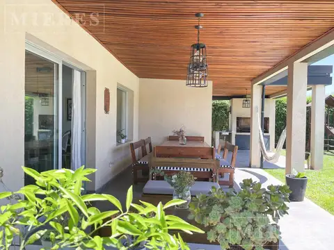 Casa en Alquiler Temporal al Noreste