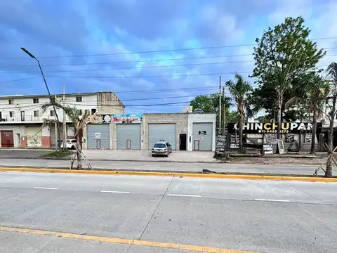 Avenida Directorio 900