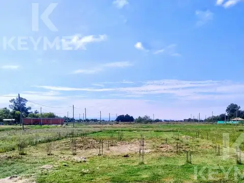 Terreno en Venta 27  mts Fondo