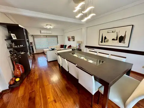 Casa en Venta en Coghlan, USD 700.000