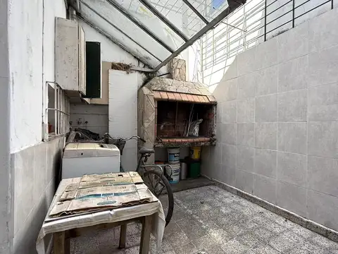 Depto Tipo Casa 4 ambientes con 1 baño
